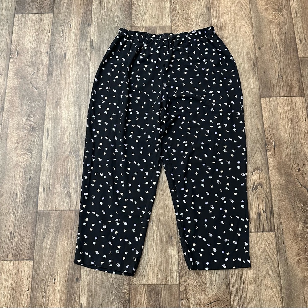 Hillard & Hanson 100% rayon Sz 1X cropped pants floral black print straight